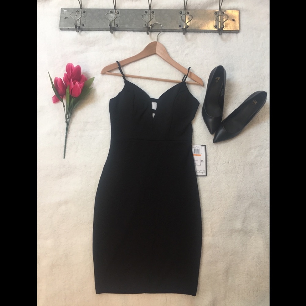 👛🌷 little black dress never worn by B. Darlin🌷